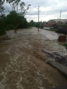 FB IMG 1559629930772 Общината: ПОРОЙНИ ДЪЖДОВЕ В ЛОВЕШКО СЪЗДАДОХА ПРОБЛЕМИ В СЕВЕРНА ИНДУСТРИАЛНА ЗОНА И НЯКОЛКО СЕЛА