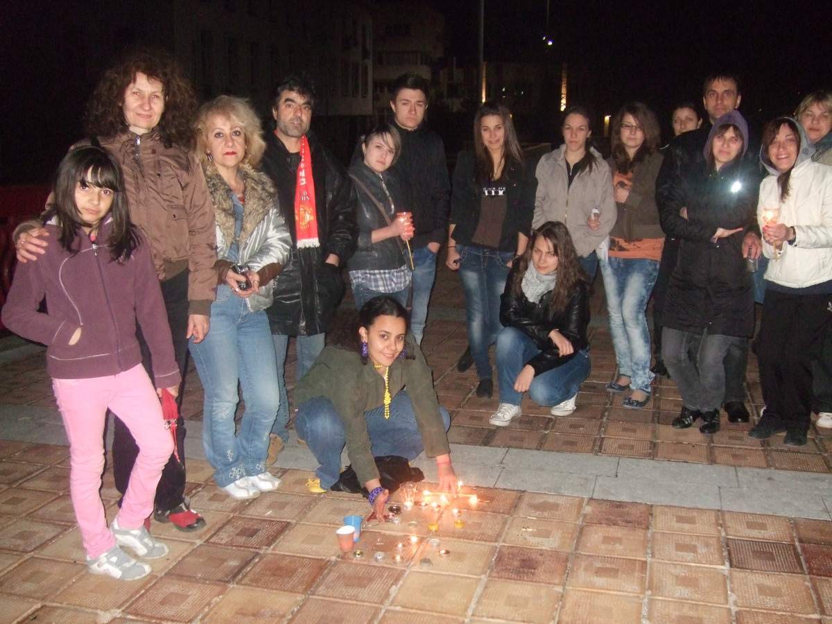 denzemia204121 Часът на Земята 2012 в Ловеч