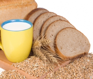 hlqb304121 Недостатъчно включване на пълнозърнести и млечни продукти в менюто на децата установи проверка на РЗИ Ловеч