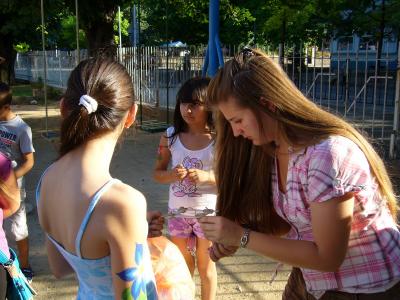 zabavnolqto25061211 Днес от 18.00 часа, „Забавно лято“ продължава в двора на училище „Тодор Кирков“