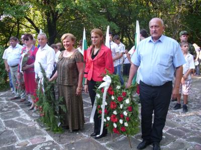 gerb2308125 Областният управител участва в честването на 135-годишнината от Освобождението на Ловеч и началото на Ловешката управа