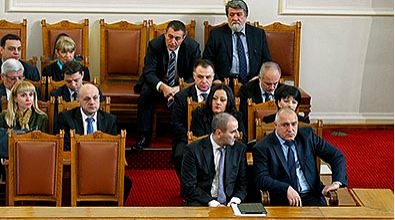 boiko2102131 Парламента прие оставката на правителството