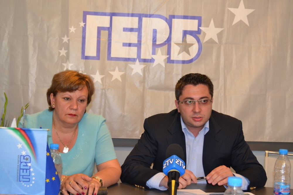 gerbpres2205132 Народните представители Николай Нанков и Корнелия Маринова ще проведат приемна в Ловеч на 8 юли
