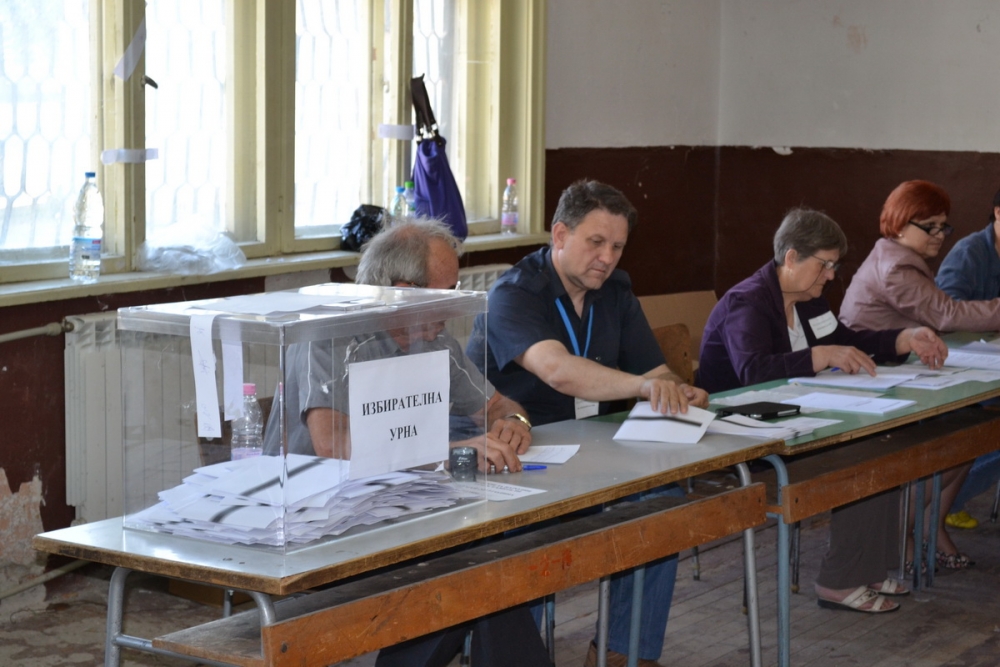 izborlov1205132 Според агенциите ГЕРБ победи БСП!