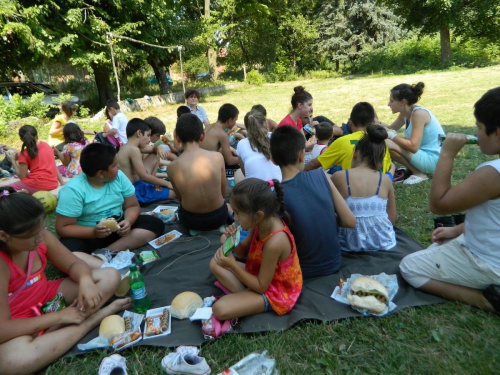 gostinq2907137 Пикник край Гостиня