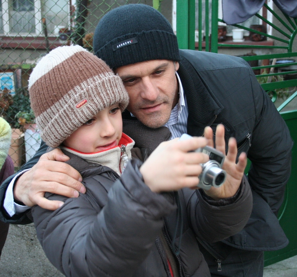 jonchev1301145 Родител на дете от кампанията „Коледа за всяко дете“: Стореното от вас е неизмеримо и неоценимо!