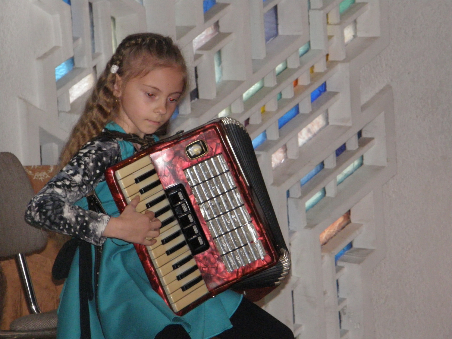 akordeonkoncert2704141 Победителка в конкурса „Танцуващи клавиши“ даде старт на акордеонен концерт в Ловеч