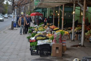 pazar1004141 В Ловеч се въвежда специален режим за кооперативните и фермерските пазари