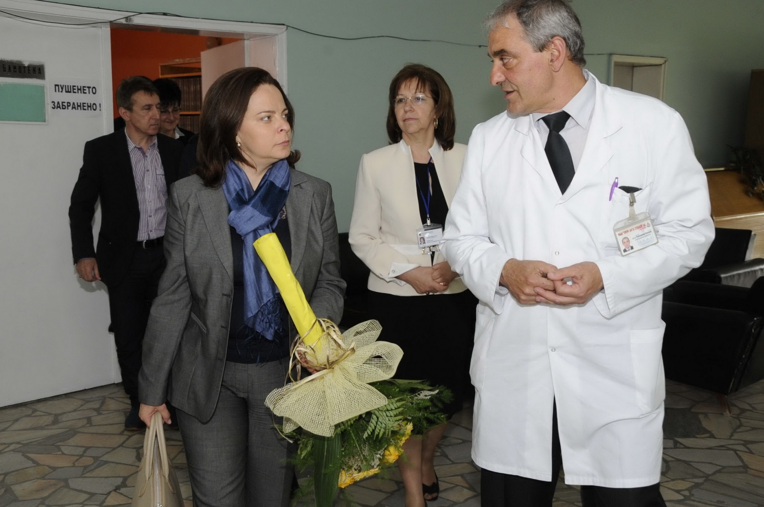andreeva bolniza1005142 Д-р Таня Андреева: До края на 2014 г. ще направим всичко възможно да финансираме ремонта на още две отделения в ловешката болница