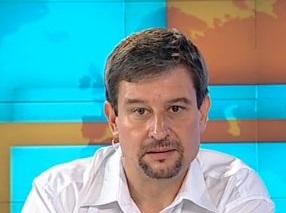 Julian Petrof Рекетът към учителите
