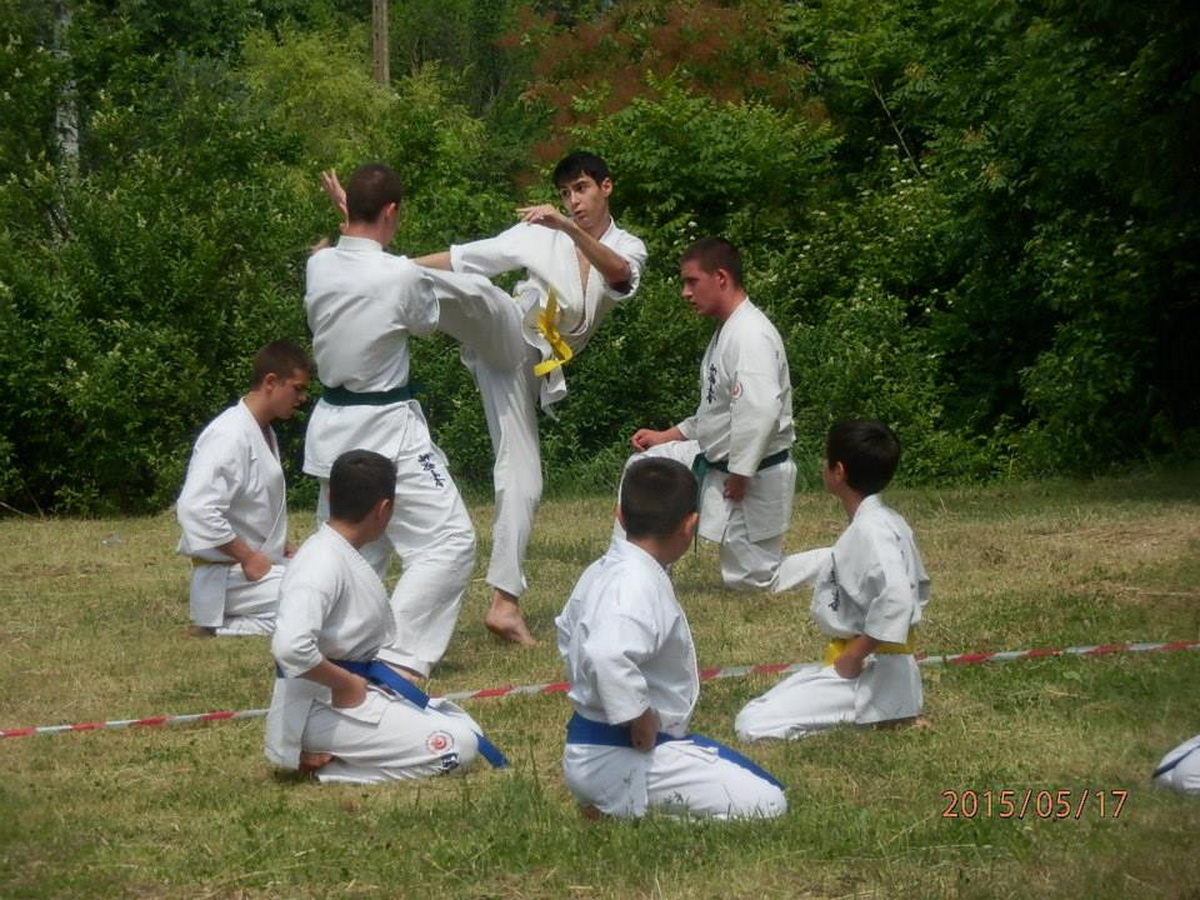 sportenpraznik1905155 Еуфория и 150 участници на спортен празник в Ловеч