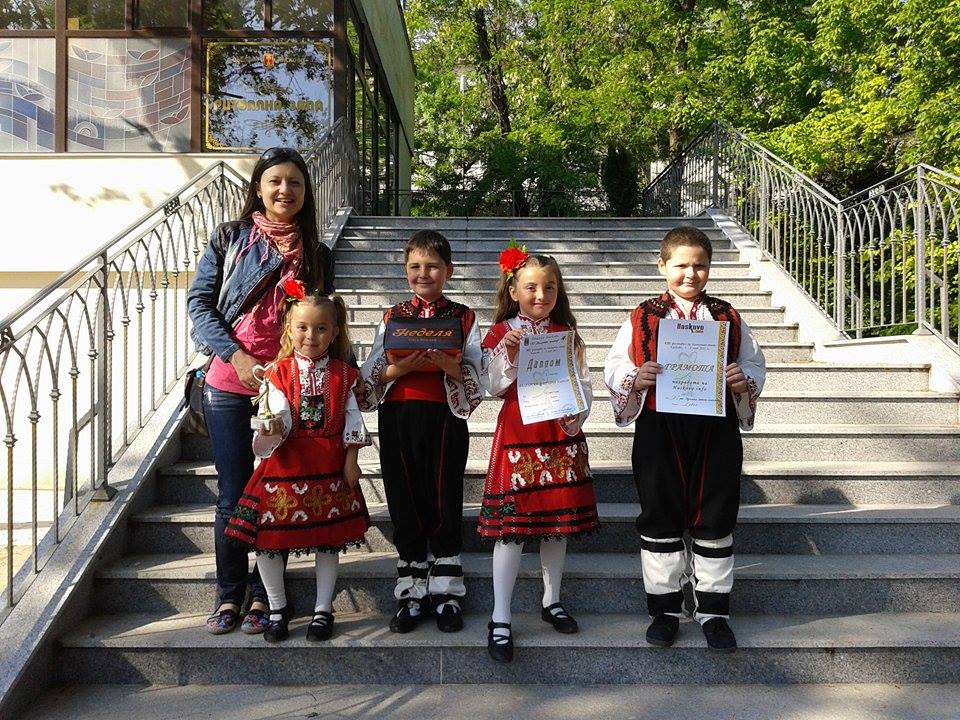 tanciorimalki105151 Възпитаници на Детски танцов състав Ловеч, при ОДК Ловеч, спечелиха второ място на Фестивала на камерния танц в гр. Хасково