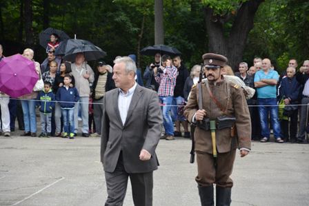 kazarma2106151 ПОКАНА за участие в сесия на ОБЩЕСТВЕН ФОРУМ ЛОВЕЧ дискусия на тема КОНЦЕПЦИЯ ЗА УСТРОЙСТВО НА БИВШИЯ КАЗАРМЕН ТЕРЕН И АДАПТИРАНЕ НА СГРАДИТЕ