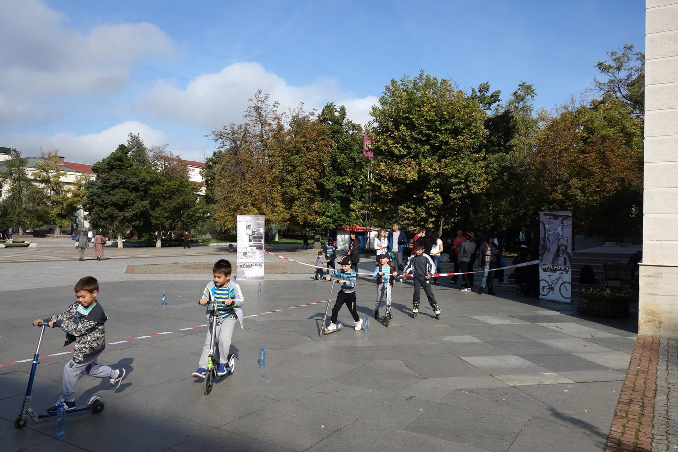miniroller1810156 В Ловеч се проведе първото състезание Mini Roller за деца
