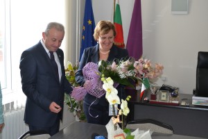 kletvakmetobs146 Все още не е върнат кредита от 7 милиона за старото осветление, а вече започва изграждане на ново