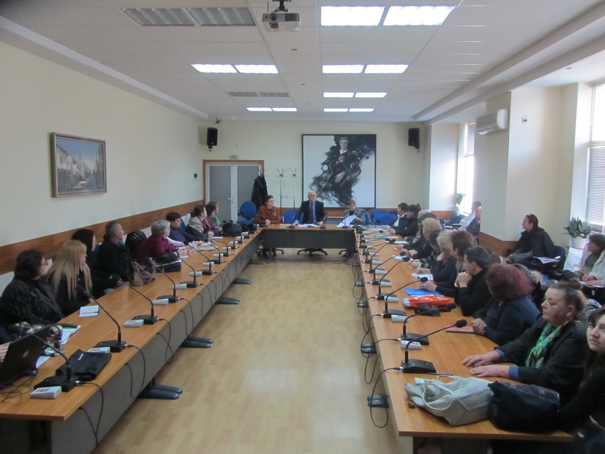 sreshtachitalishta112151 Зам.-кметът Христов проведе работна среща с читалищата в общината