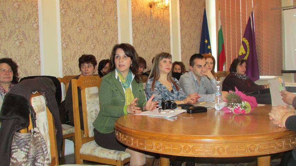 logopedi1003163 Специалисти от областите Ловеч, Плевен, Враца, Габрово и София дискутираха и представиха свой опит от областта на логопедията в Ловеч