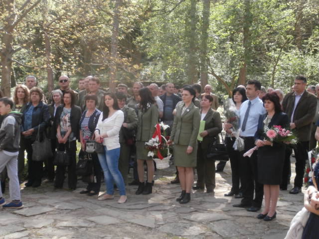 sedmicagora604161 Зам.- кметът на Община Ловеч Цветан Георгиев се включи в Седмица на гората