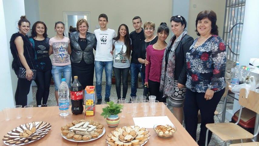 abiturientigerb2305165 Осем абитуриенти от Ловеч получиха бални тоалети от ЖГЕРБ