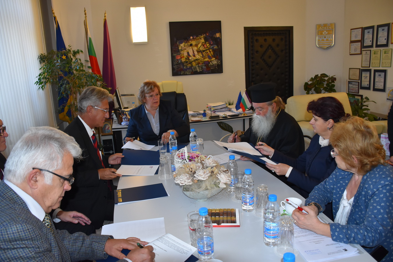 programareligia1310161 Подписаха програма за популяризиране на православието в община Ловеч за периода 2016-2020 г.
