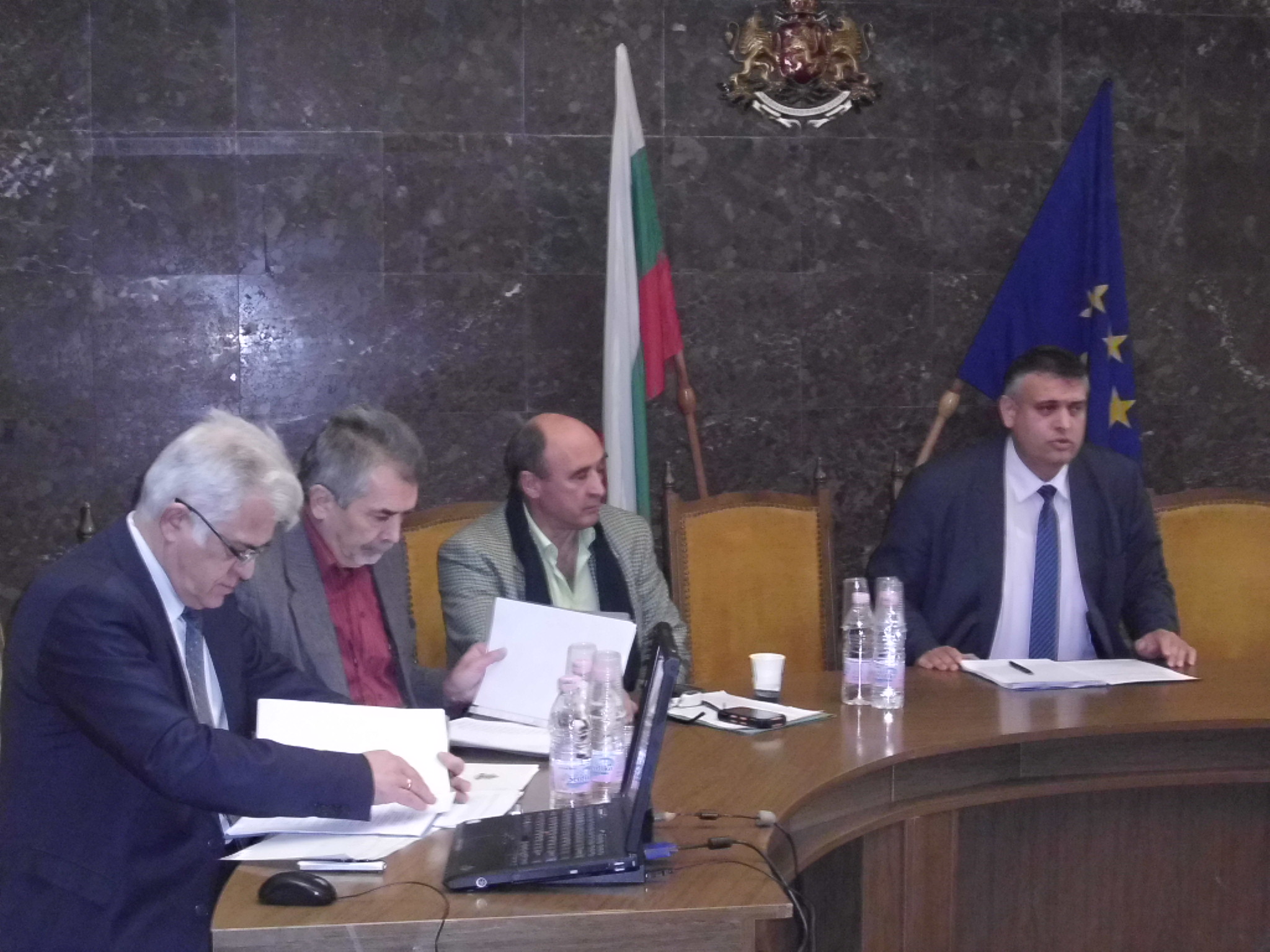 ouuchilishta100217 2 1 Комисията по заетостта към Областния съвет за развитие прие план-приема за учебната 2017/2018 г.