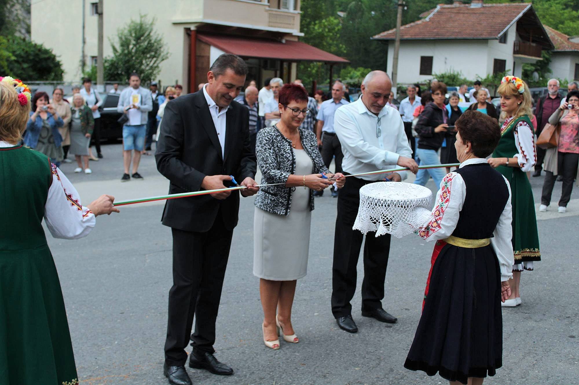 goliamizvor170717 7 Откриха площад с името на Васил Левски в село Голям извор