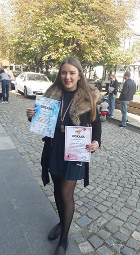 desislava2610171 Талантливата Десислава Бешковa грабна златен медал от международния конкурс "Кръстопът на музите"