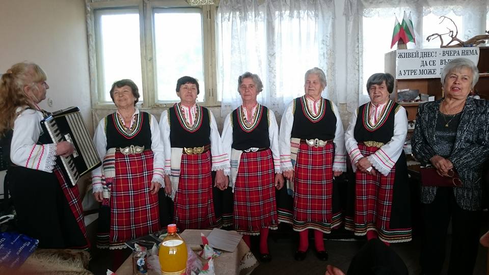 hlevene310171 Празникът на възрастните хора в с. Хлевене премина в топла атмосфера