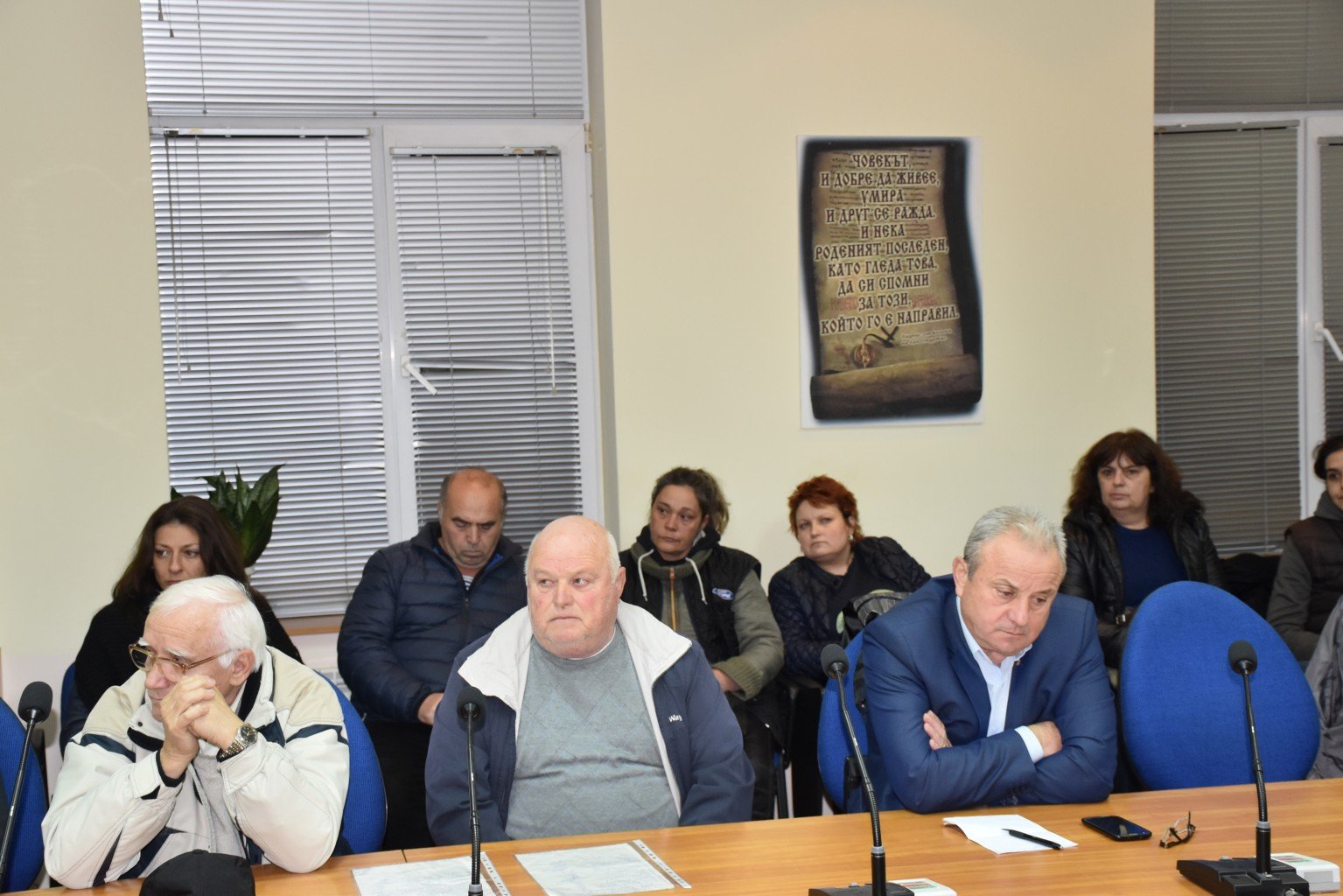 pazar2811173 Обществено обсъждане на пазара в Ловеч – няма да се мести, ще се реорганизира