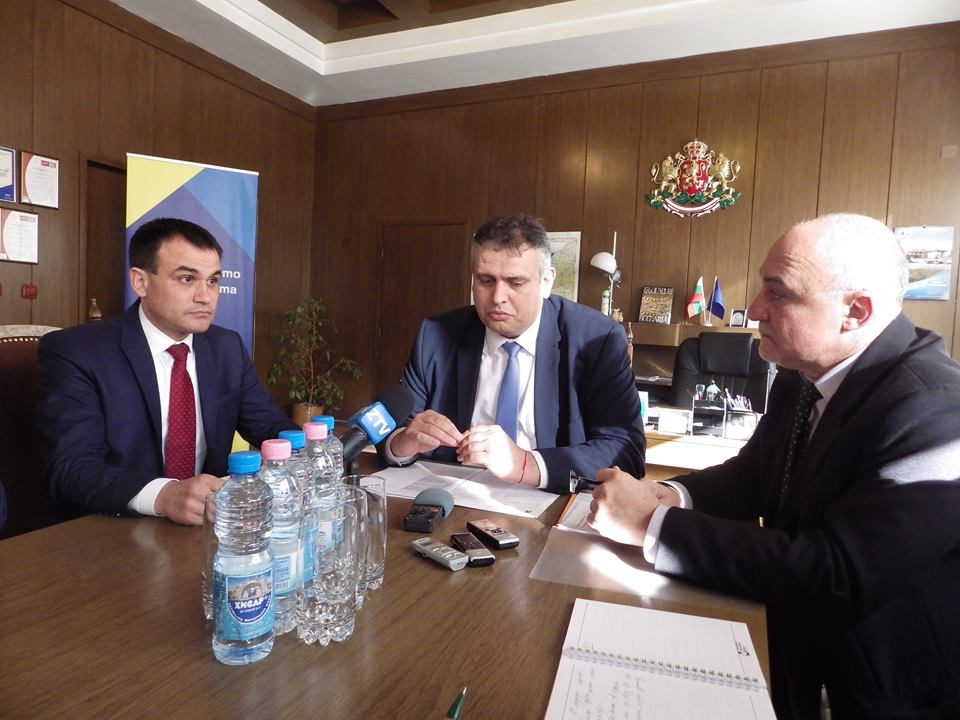 oblast801182 Георги Терзийски: Започва изплащането на обезщетенията за отчуждените имоти за АМ „Хемус”
