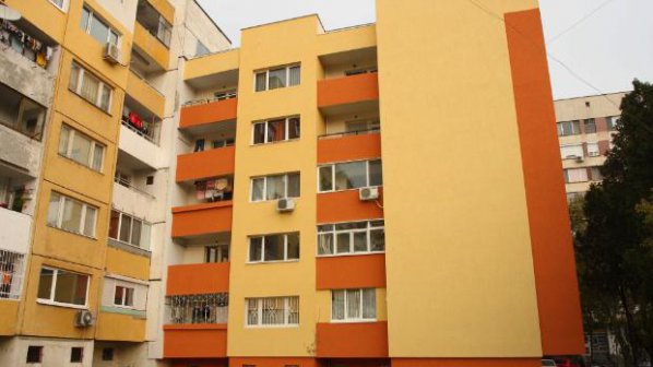 sanirane1901181 Одобрени са работните инвестиционни проекти за седем блока за саниране в Ловеч