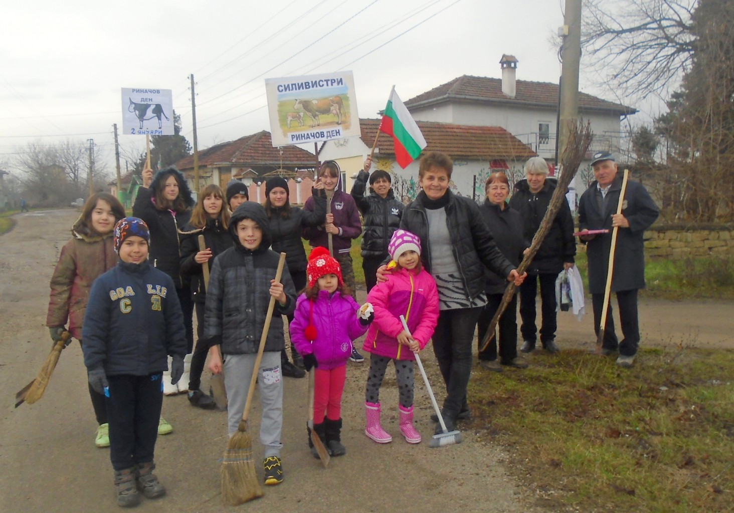 silivistri301185 Децата в Йоглав, община Ловеч, се запознаха с празника Силивистри