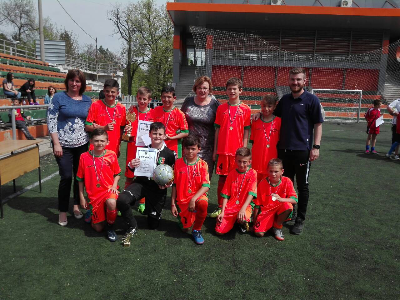 vlevskifoot1504181 Ловешкото ОУ „В. Левски” спечели отново националния детски турнир по футбол за купа „Васил Левски“