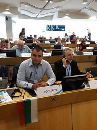 georgitodoro2205181 Време на популизма и на хейтърщината