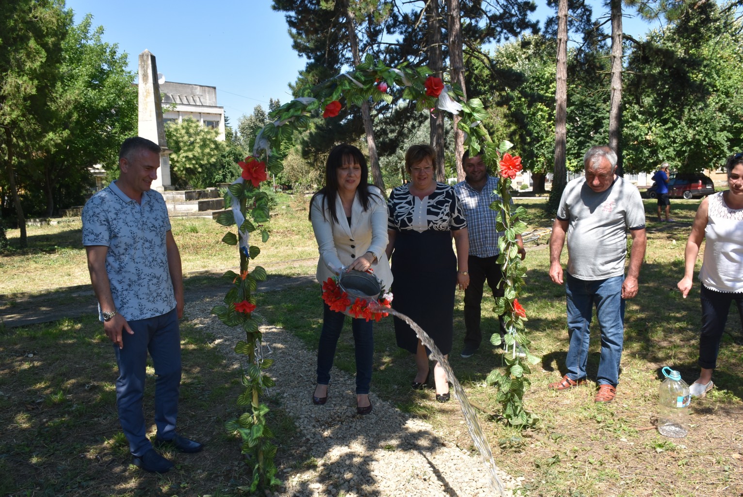 Откриха нов детски кът в парка на село Александрово, община Ловеч