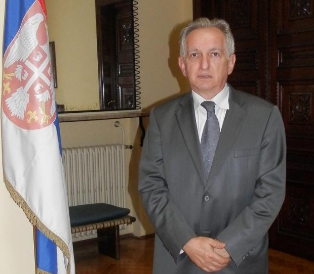 serbia1207181 Посланикът на Република Сърбия благодари на кмета на Ловеч за оказана помощ на сръбски деца