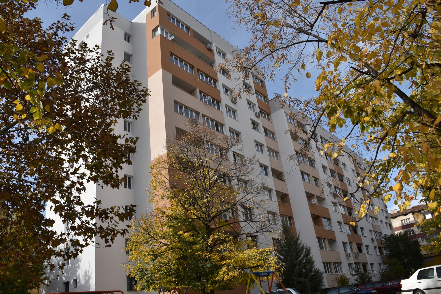 sanirane3010181 Срокът за подаване на заявления за финансова помощ за проекти за енергийна ефективност на многофамилни сгради изтича на 31 октомври