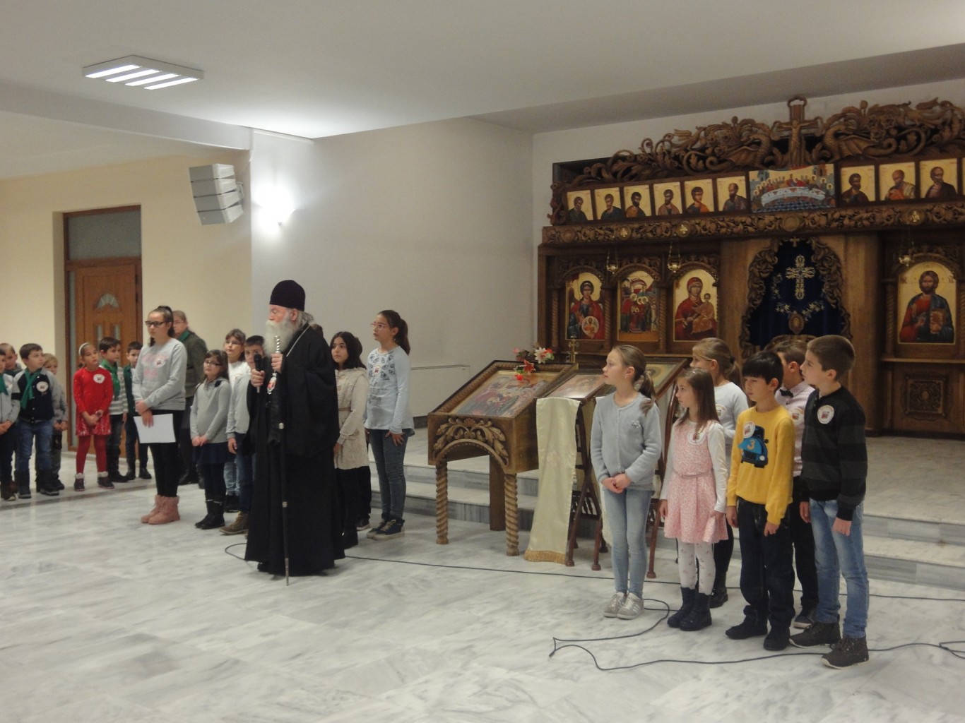 hritianskosem2111181 Учениците от ОУ ”Христо Никифоров” отбелязаха Въведение Богородично