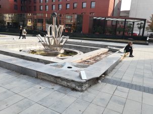 remont311181 А кой ще плаща за недовършената работа по ремонта?