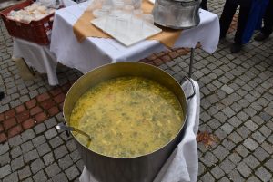 nikulden612184 Община Ловеч ще осигури на гражданите безплатна рибена чорба на Никулден