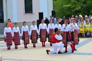 prazniklovech110519 40 Календара на културните събития да бъде в размер на 105 860 лв. предлага кмета на съветниците
