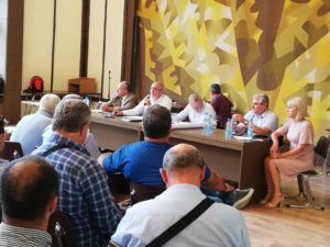 chumakomisia2407191 Сега е моментът да ви кажа "Колете!", направете си Коледата по-рано, за да можете да си приберете месото", призова стопаните в ловешко д-р Федерчев от БАХБ