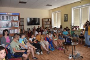 decakino1107192 Деца в Ловеч изучаваха „азбуката на киното“, заснеха първите си филми и ги показаха на публиката