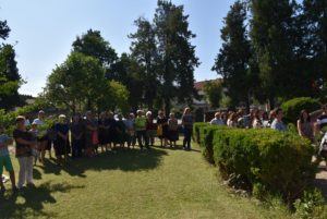 kakrinskohanche1807192 ВЕНЦИ И ЦВЕТЯ НА ПРИЗНАТЕЛНОСТ ПРЕД ПАМЕТНИКА НА ЛЕВСКИ В КЪКРИНСКОТО ХАНЧЕ