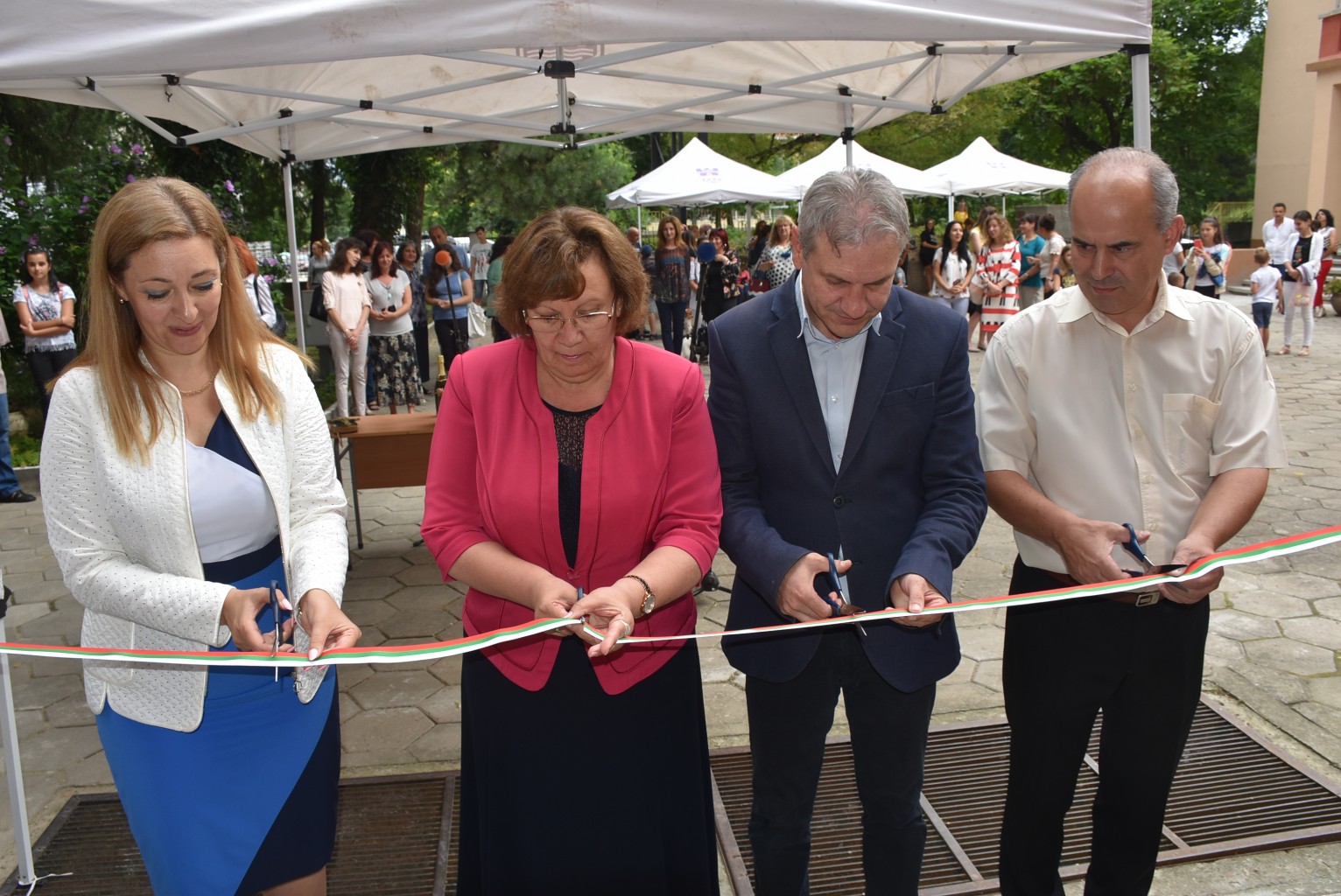 vetirinaren1007191 Общината: Успешно завърши проектът за ремонта на Национална професионална гимназия по ветеринарна медицина "Проф. д-р Димитър Димов"