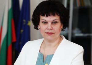 tanq mihailova1209191 Заместник-министърът на образованието и науката Таня Михайлова ще открие новата учебна година на 16 септември 2019 г. в Ловеч