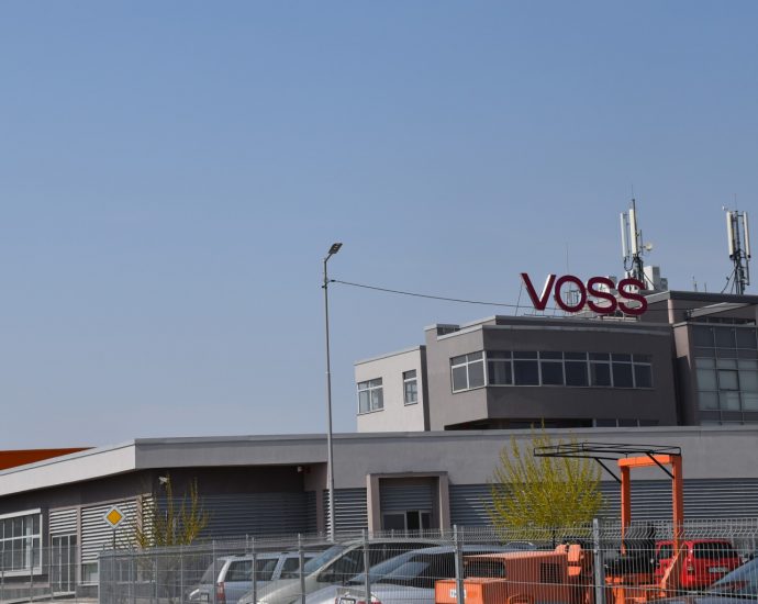 voss2509191 Утре ще бъде официално открит завода на VOSS Automotive в „Индустриален парк Баховица“