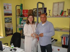 bsptutisti181019 1 Кандидатът за кмет на община Ловеч Радина Банкова и представители на туристическо дружество "Стратеш" обсъдиха възможностите за развитие на туристическата дейност
