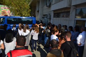 mitingvasilev2110191 Десетки подкрепиха пред сградата на Съдебната палата обвинения Валентин Василев