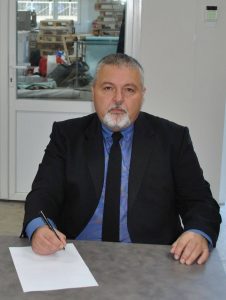 kirilgumnerov2111191 Кирил Гумнеров: Петър Цолов не бил кандидат на ГЕРБ. Ами на кого е кандидат? На Светия синод, може би? Или на Ислямска държава?
